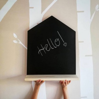 Tabla s poličko - hiška